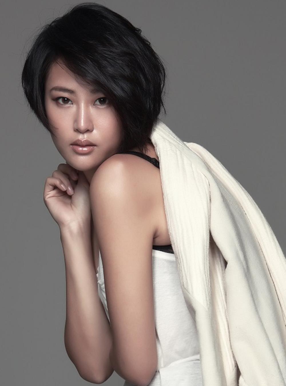 女模因气喘突发 潜水拍照时溺亡