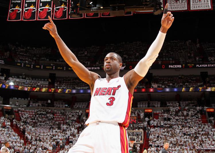 热火为保薪资空间灵活 欲一年1500万短约续韦德