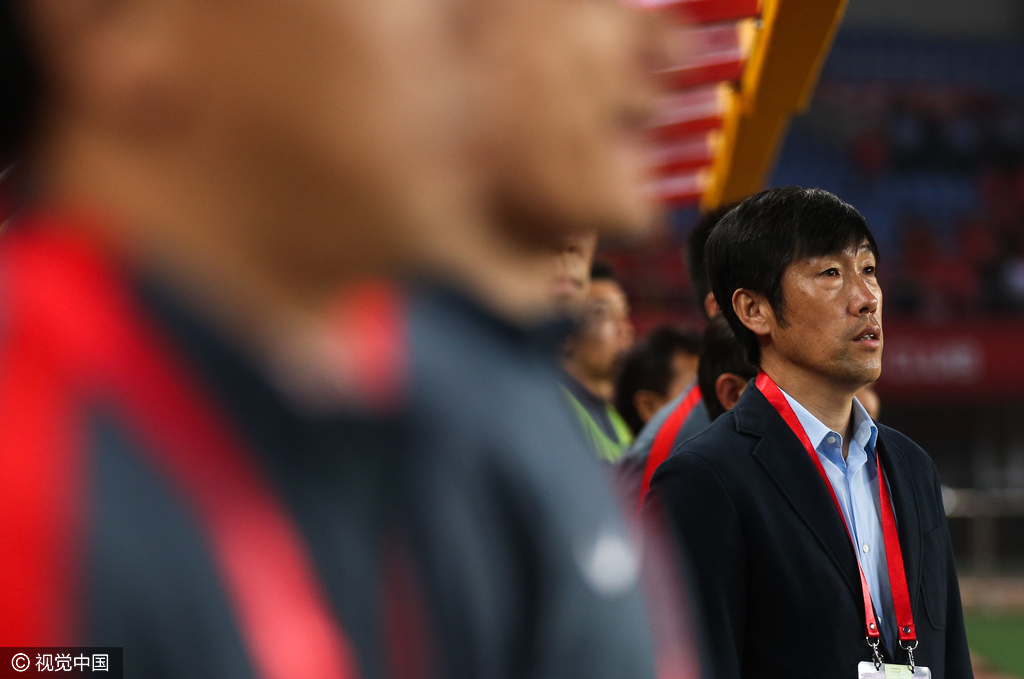 上半场,姜宁头球为中国队首开纪录.