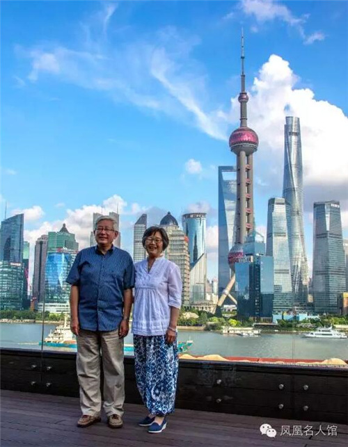 凤凰神人外传之曹景行:为电视评论而生的银发师奶杀手