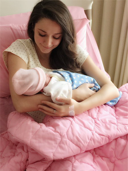 混血名模嫁中国小伙成贤妻良母