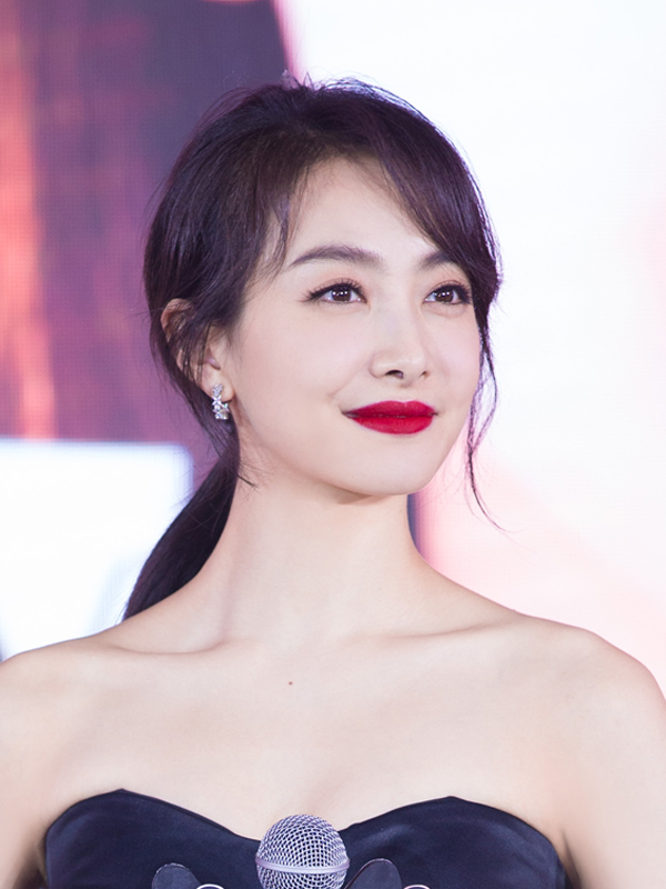 宋茜的卧蚕才是她电眼的关键 放大双眼只需这一步