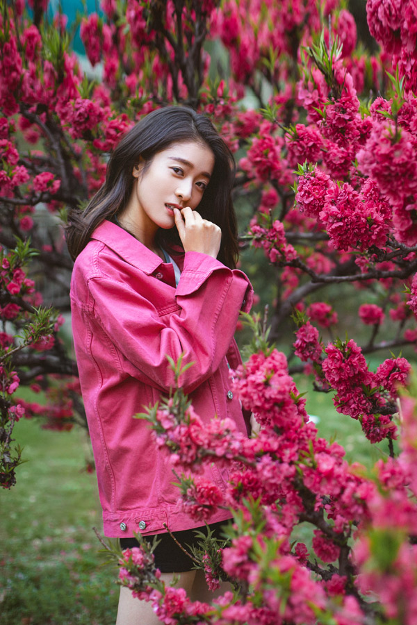 张雪迎:虎牙妹妹 无忧绽放