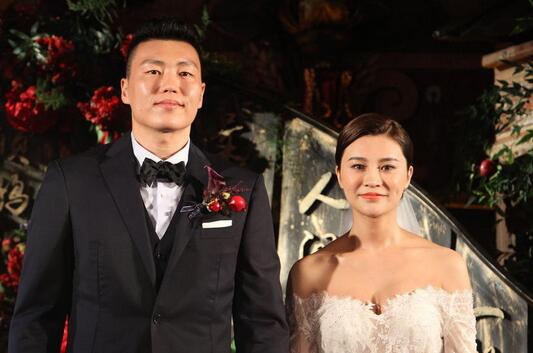 人生赢家李根步入新婚殿堂