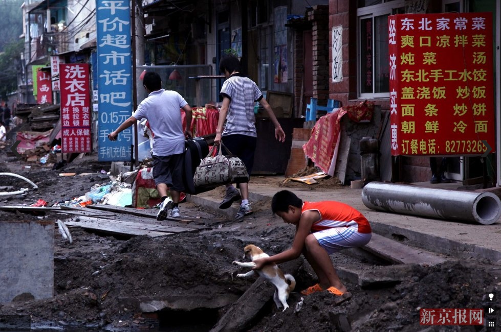 唐家岭,曾因蚁族聚集地而闻名,2009年前是当时北京著名的流动人口