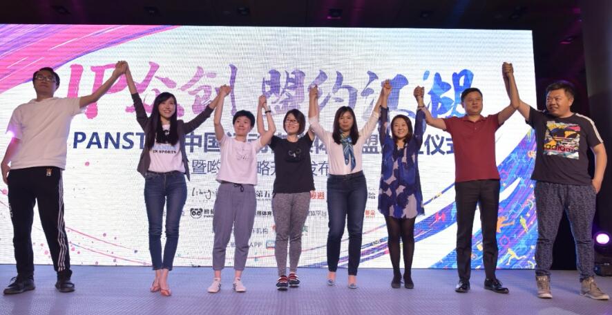 甘肃gdp增速体现在哪些行业_甘肃地图(2)