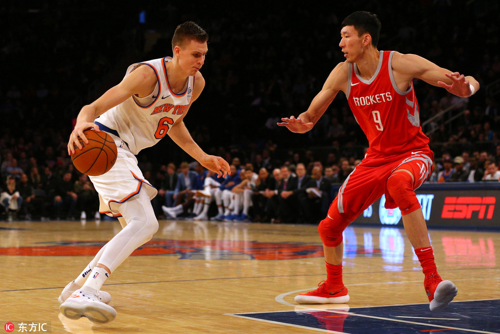 周琦砍NBA首分哈登31+9 火箭大胜尼克斯止连败_凤凰体育