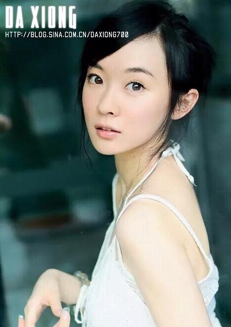 霍思燕清纯动人18岁旧照曝光眼神清澈