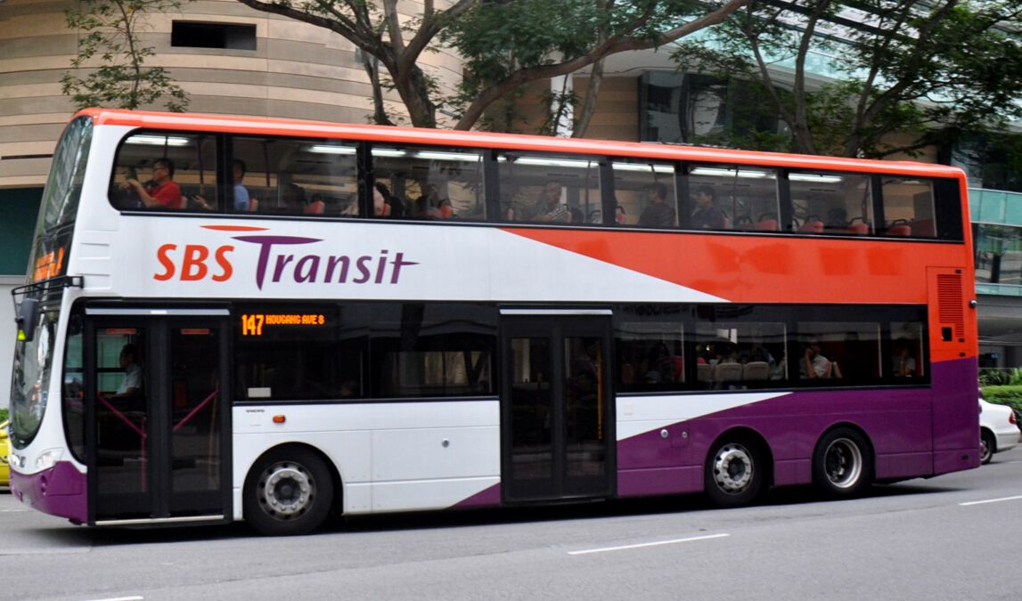 缓解交通压力 新加坡拟2022年启用无人驾驶公交车_凤凰科技