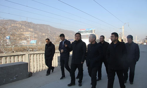 宝塔区委副书记区长杜鹏检查城区环境综合整治