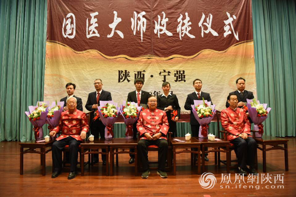 他希望汉中市宁强中医医疗中心在石学敏院士及其专家团队的指导帮助下