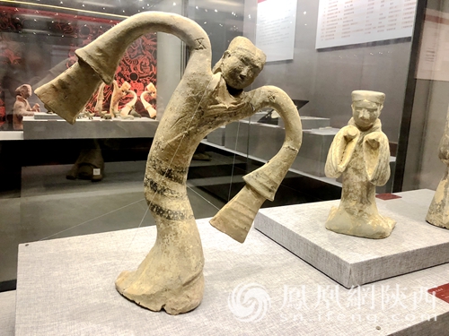 舞姿优美的陶绕襟衣舞俑将亮相汉景帝阳陵博物院