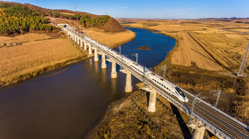 【图】穿越醉美秋景 看"凰家摄影师"眼中的哈佳铁路!