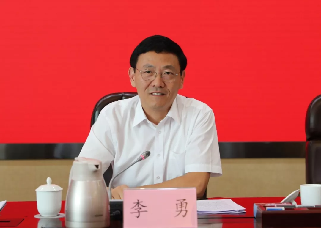 深圳市坪山区宣布六个街道有关人事任免决定全力发展街道建设