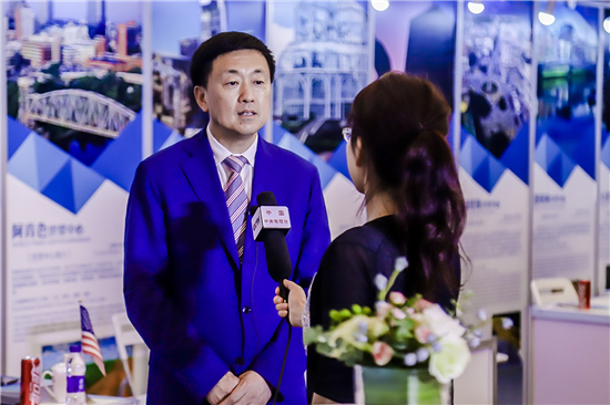 会后,张鸿善先生接受中央电视台采访依托以哈尔滨世贸中心为核心带来