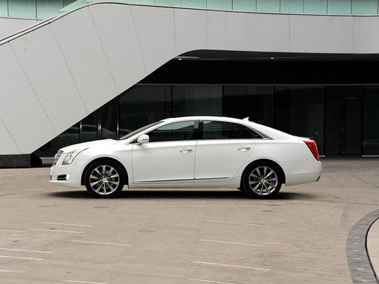 17款凯迪拉克xts报价 豪华轿车豪情放价