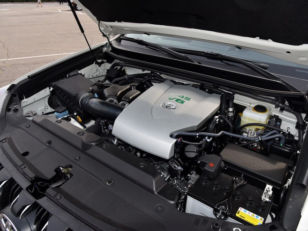 新款丰田普拉多最新报价全系现金降8万