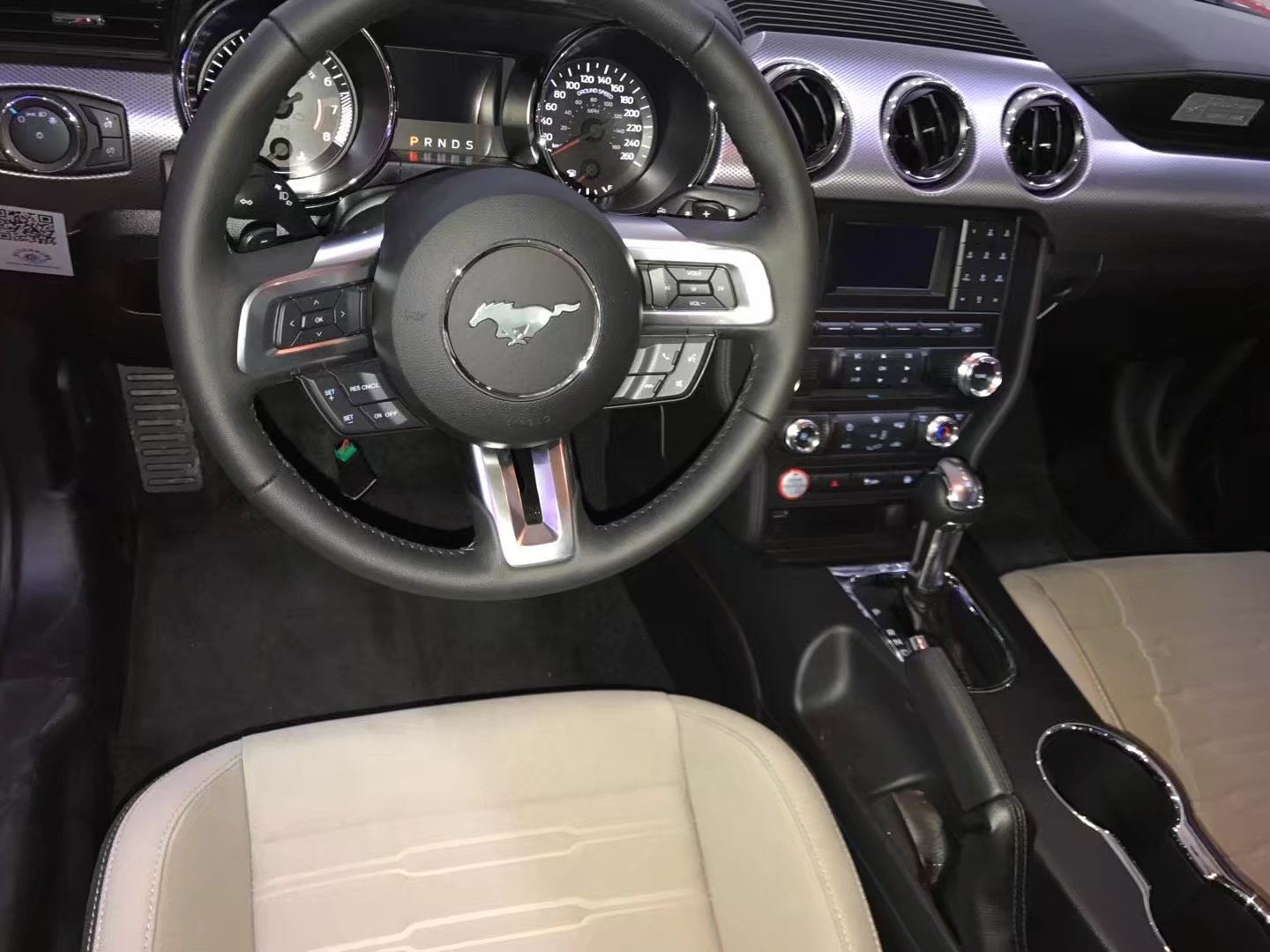 17款 福特野马肌肉型轿跑1道城市风景线-天津嘉裕隆_凤凰网汽车