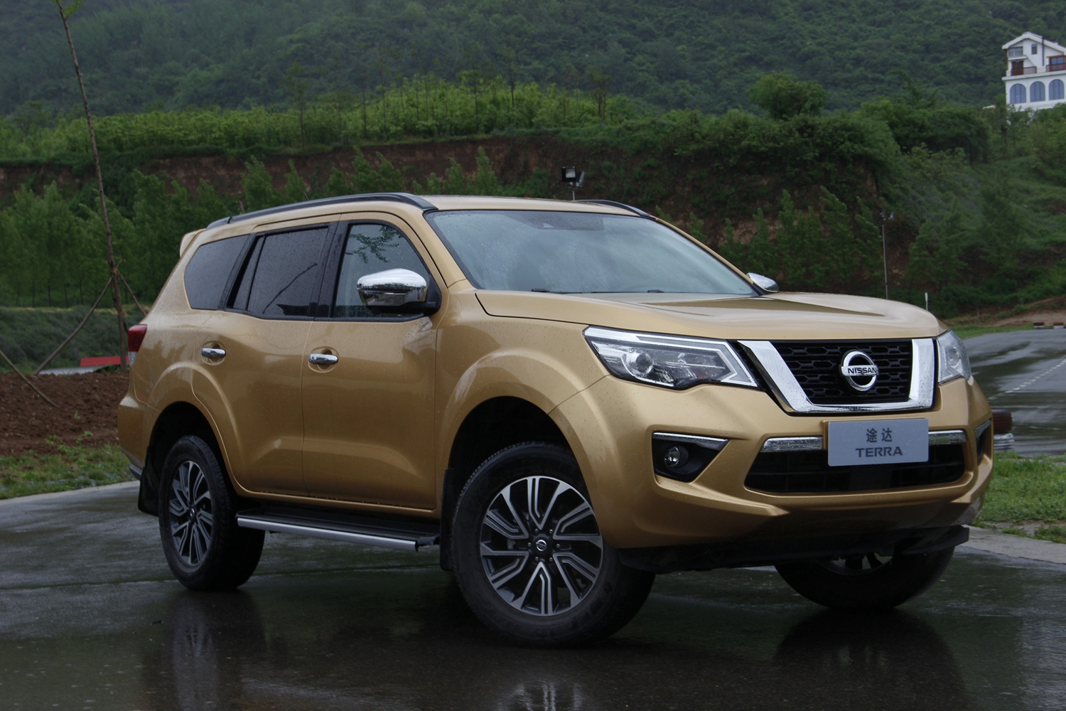 全新日产途达七月最新优惠全系震撼团购