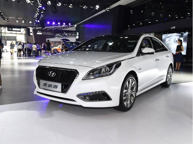 现在来电购买2018新款现代索九的客户最高可享7.