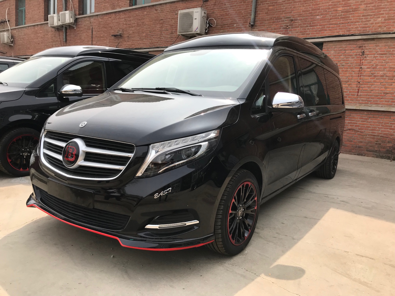 奔驰v250改装巴博斯版盛世祥云北京现车