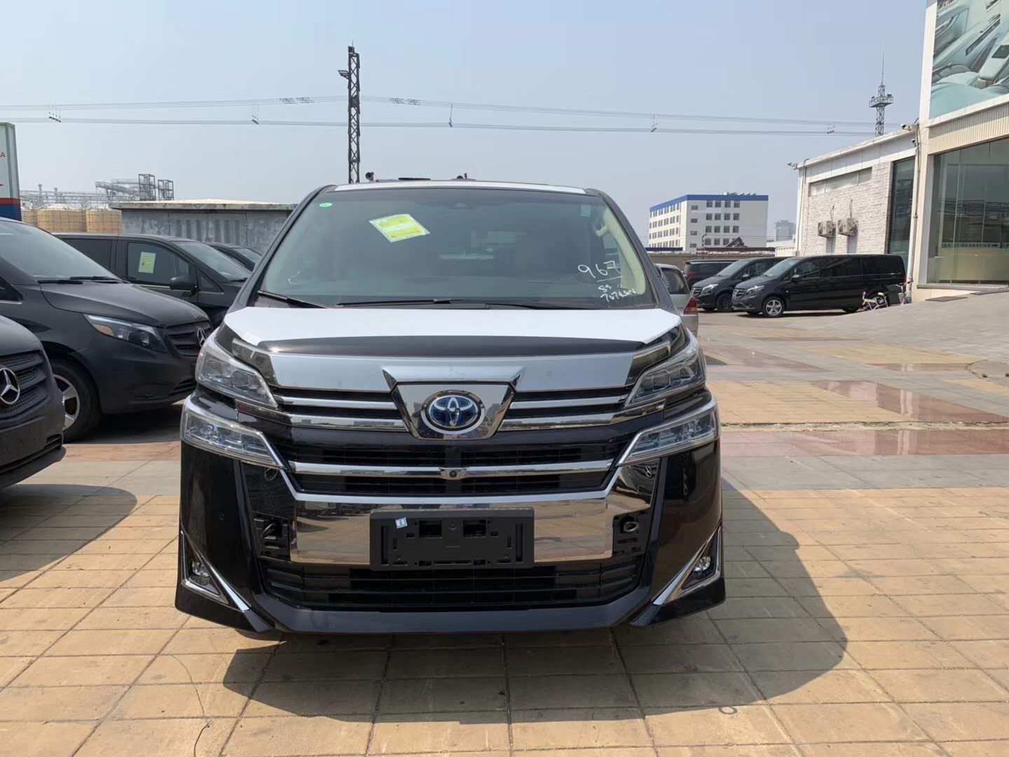 丰田威尔法高配7月优惠现车天津太便宜