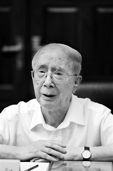 民生董事长卢国纪成南京市荣誉市民