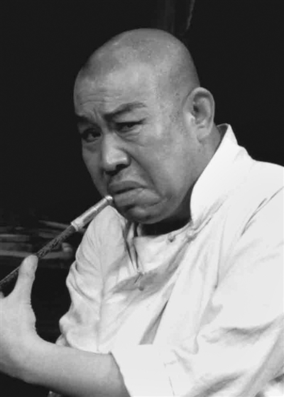 韩善续走了,留下无数精彩小人物