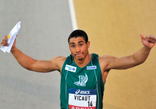 比博尔特猛法国飞人百米两进9秒8成里约夺冠热门