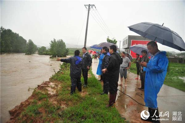 麻城顺河集镇人口_麻城顺河镇瓦房图片