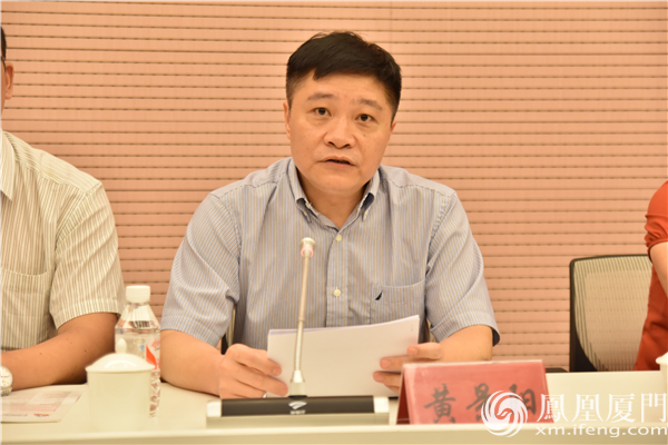 南安市人民政府副市长,党组成员黄景阳讲话.