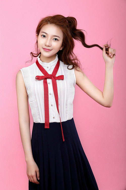 白卉子秀丽江山姑嫂情回暖无望气昏林心如