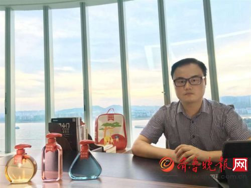陈实:具备互联网思维的实业家_凤凰资讯