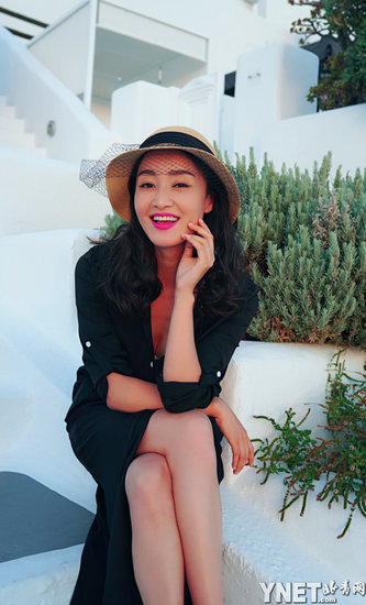 辣妈秀身材!赵子琪红唇性感网纱遮面娇媚