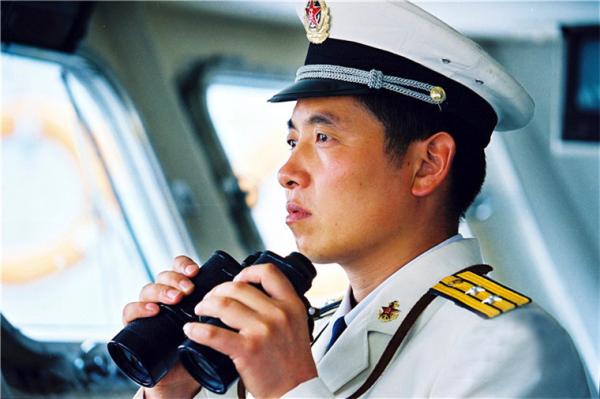 我24名亚丁湾护航编队指挥员中已有3人晋升中将