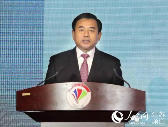 泰兴市委书记张育林在第八届中国(泰兴)银杏节上讲话
