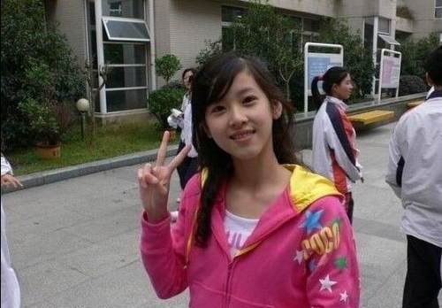 奶茶妹妹成名前旧照 难怪能嫁给刘强东