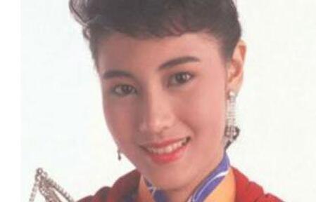 3岁拍广告18港姐入圈，演戏15年多富豪为其倾倒，嫁百亿富豪_娱乐频道_凤凰网