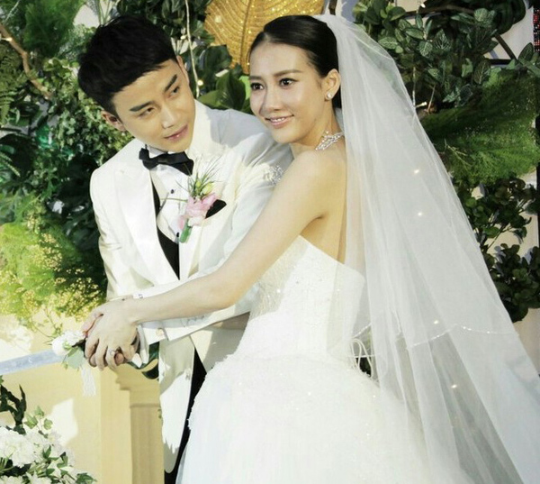 2016年里竟有15对明星结婚了