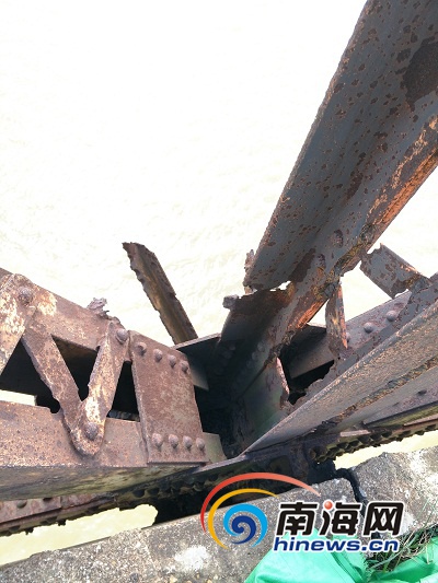 海南省文物保护单南渡江铁桥的桥梁锈蚀损毁严重.南海网记者 姜飞摄