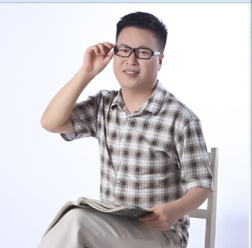 韩晓辉自幼喜爱音乐 部队走出的原创音乐人