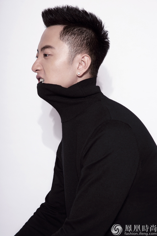 贾景晖搞怪写真曝光 魅力指数直线飙升