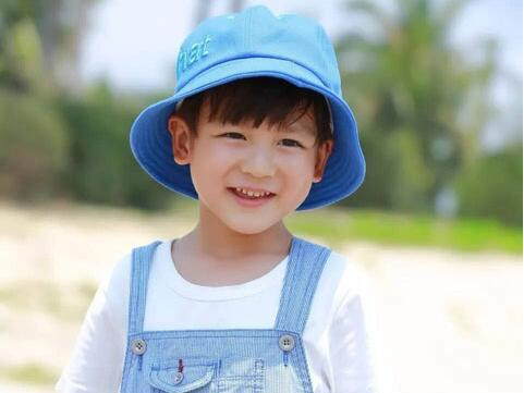 田宸羽:田亮儿子王梓涵:曹颖儿子张慕童:张智霖儿子朱晓阳:胡静儿子