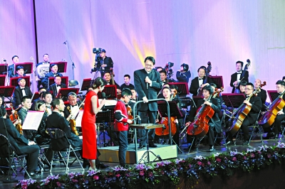 蓝色多瑙河舞曲欣赏 91836492-f8ba-4110-816a-84aa5be15690_size125_w400_h266.jpg