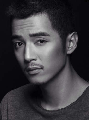 金世佳饰演陆展博