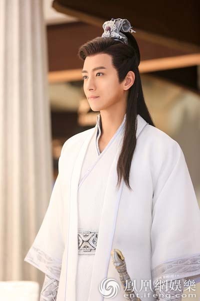 张峻宁《择天记》一展暖男形象 情路坎坷惹人怜