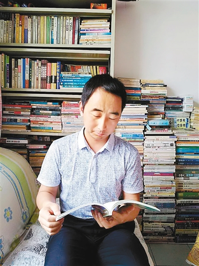 刘杰:好读书的家风 要代代相传_手机凤凰网