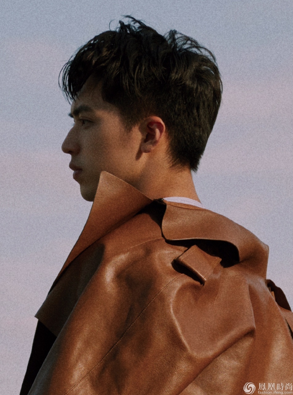 许魏洲《风度mens uno》封面曝光 自在有型潇洒不羁
