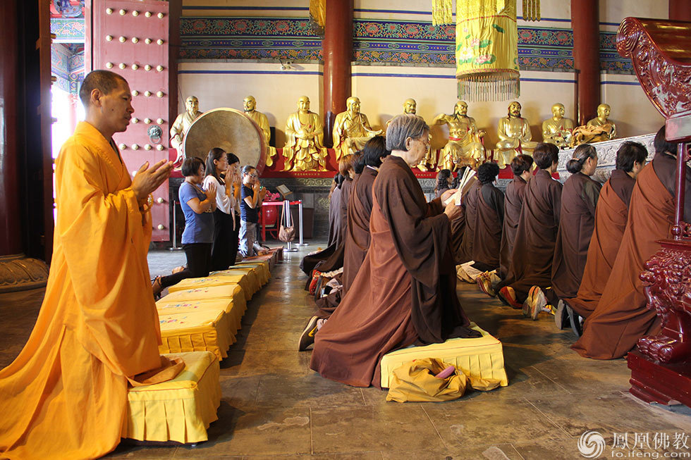 实拍:汶上宝相寺地藏菩萨祝圣法会