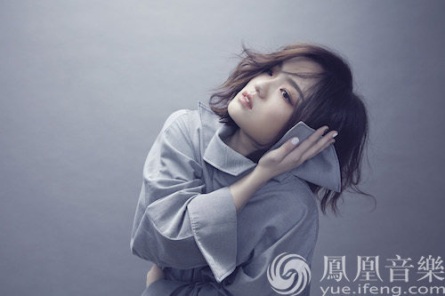 徐佳莹新专首波主打言不由衷用温暖的祈祷抚慰人心